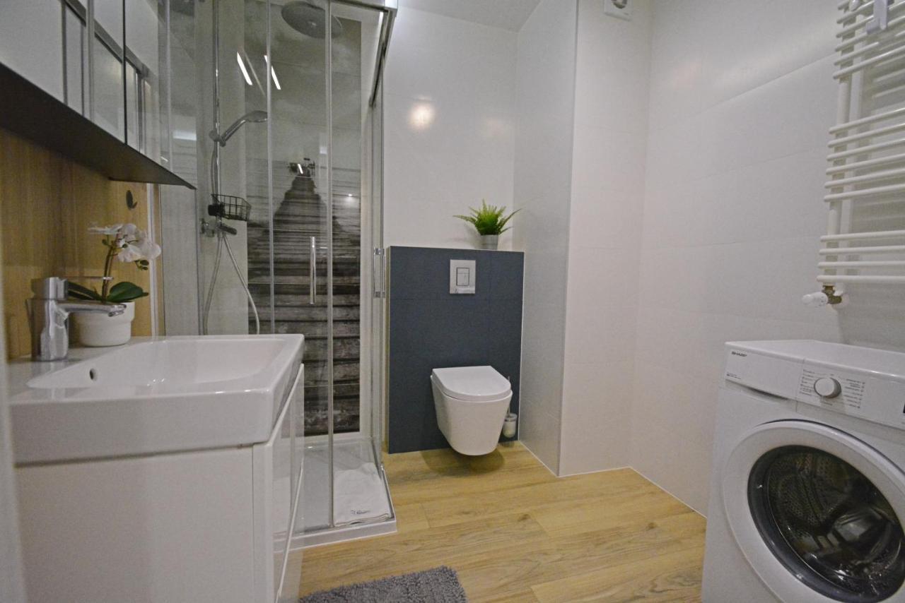 Apartamenty Bryza-Matejki 1B-Parking Свіноуйсьце Екстер'єр фото