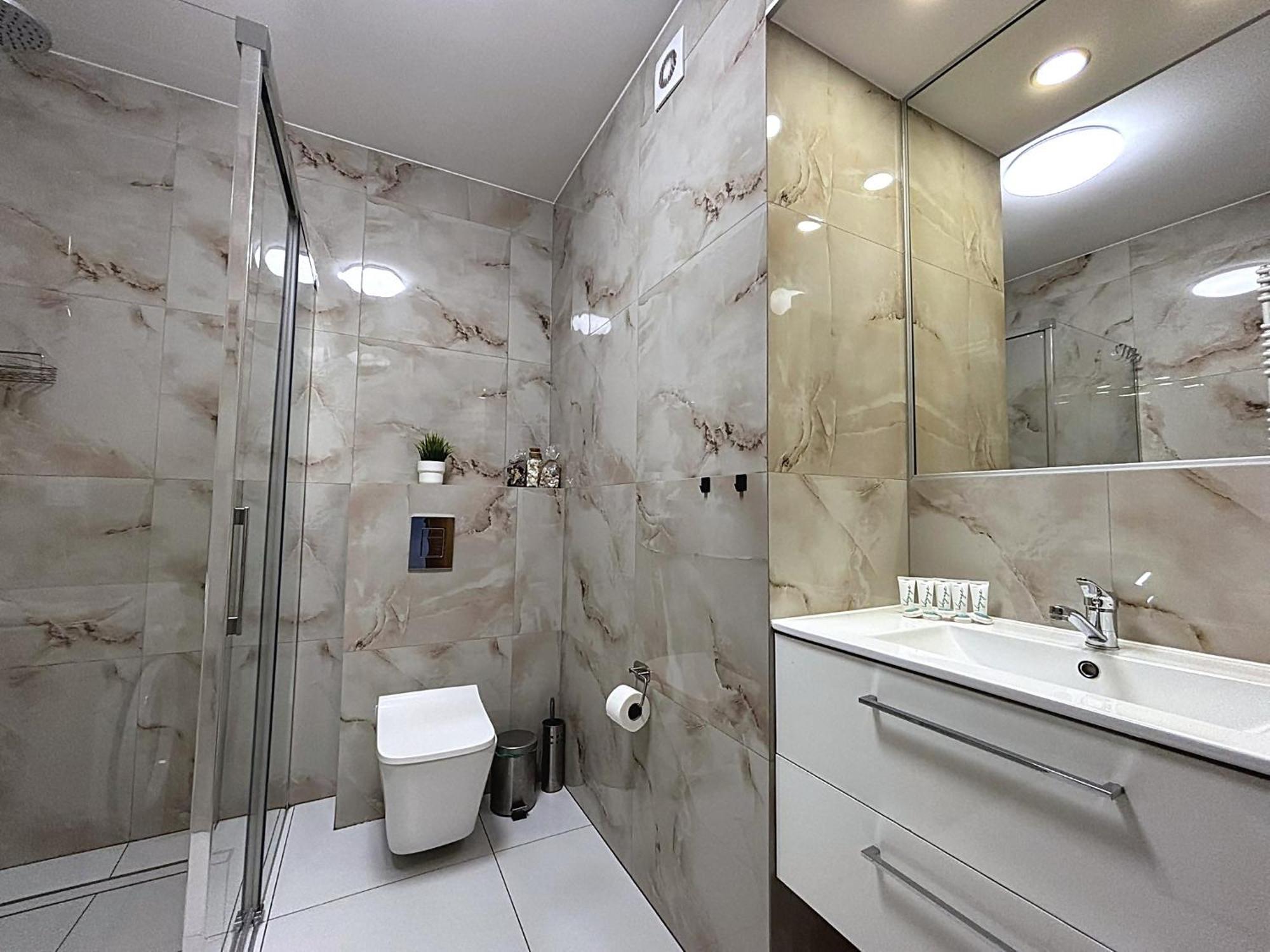 Apartamenty Bryza-Matejki 1B-Parking Свіноуйсьце Екстер'єр фото